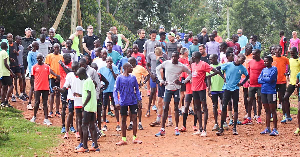 Group Training Header|Female Runner Kenya|Distance Training Group|Lone Runner