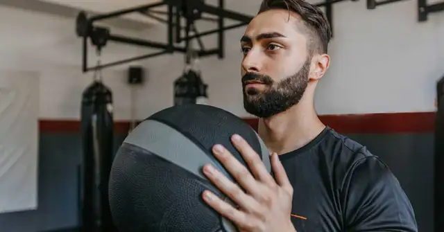 Medicine Ball Progression|Force|Exit Velocity|Table shows rotational throwing progression with throwing distance averages: Concentric-Only at 8.50m