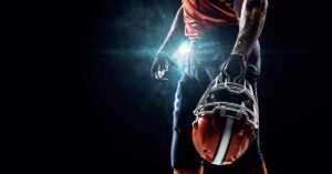 Football Injury|Football Head Injury|Football Tackle|Football Concussion|Football Helmet
