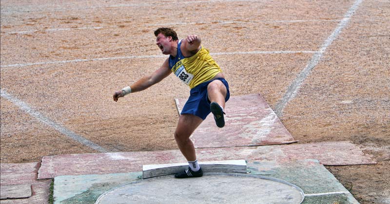 Savitsky Dmytro competes in the shot put